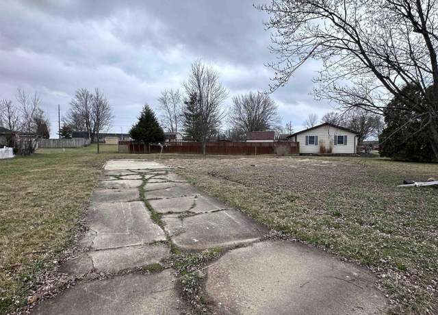 Property at 469 Indiana Ave, Parker City, IN 47368
