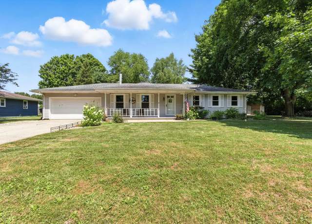 Property at 28869 Kehres St, Elkhart, IN 46514, 3 beds, 2 baths
