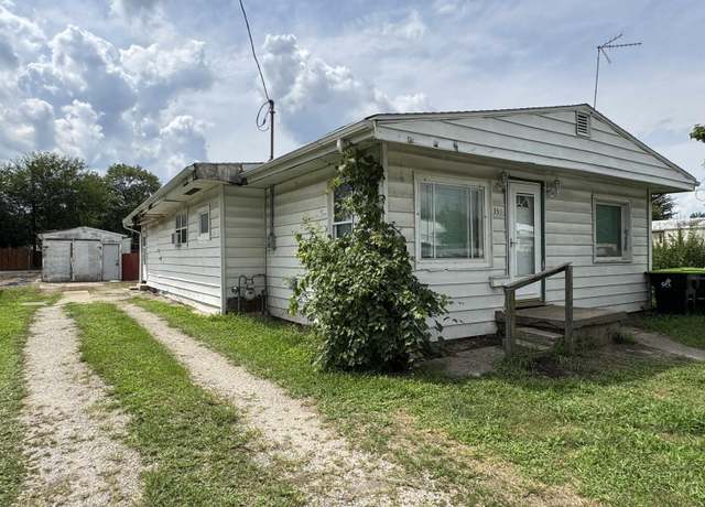Property at 350 Sherman St, Huntington, IN 46750, 2 beds, 1 bath