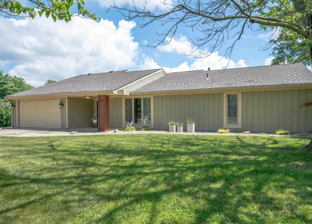 Property at 8116 N Santa Barbara Dr, Muncie, IN 47303, 4 beds, 2 baths