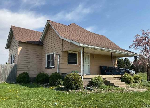 Property at 2700 Washington Ave, Frankfort, IN 46041, 2 beds, 1 bath