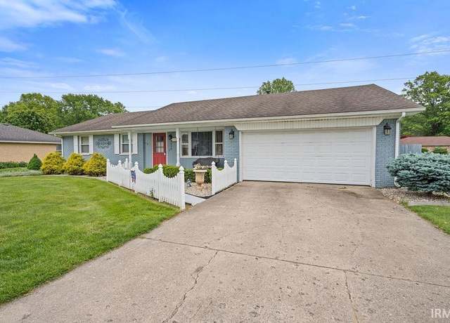 Property at 2924 Burton Dr, Kokomo, IN 46902, 3 beds, 2 baths