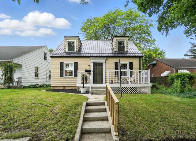 Property at 4010 Warsaw St, Fort Wayne, IN 46806, 3 beds, 2 baths
