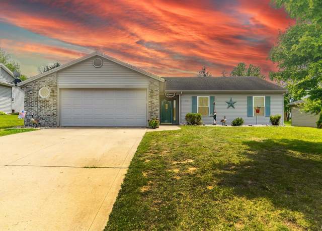 Property at 306 Riverview Dr, Albion, IN 46701, 3 beds, 2 baths