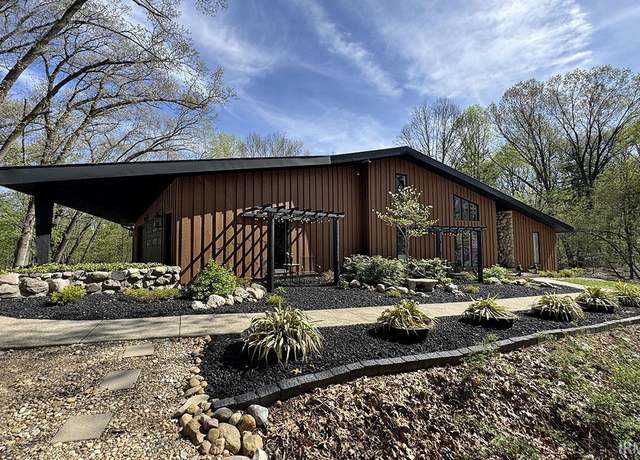 Property at 55960 County Road 23, Bristol, IN 46507, 5 beds, 2.5 baths