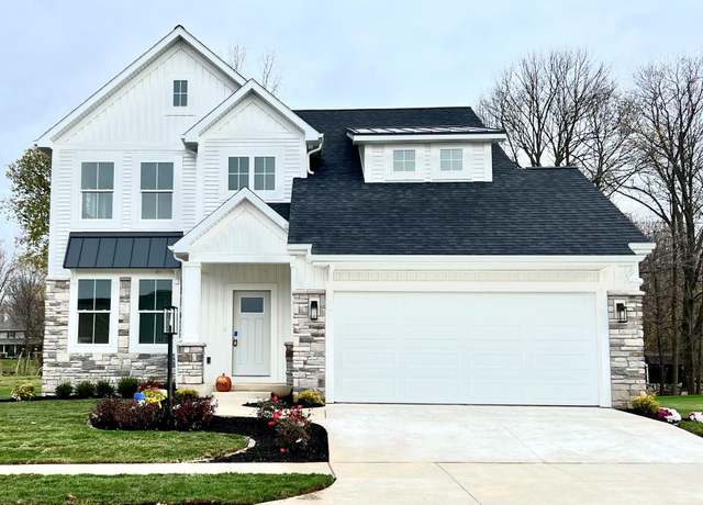 Property at 32811 Nature View Dr, New Carlisle, IN 46552, 3 beds, 2.5 baths