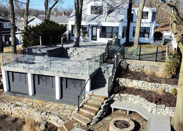 Property at 843 E Northshore Dr, Syracuse, IN 46567, 3 beds, 3.5 baths