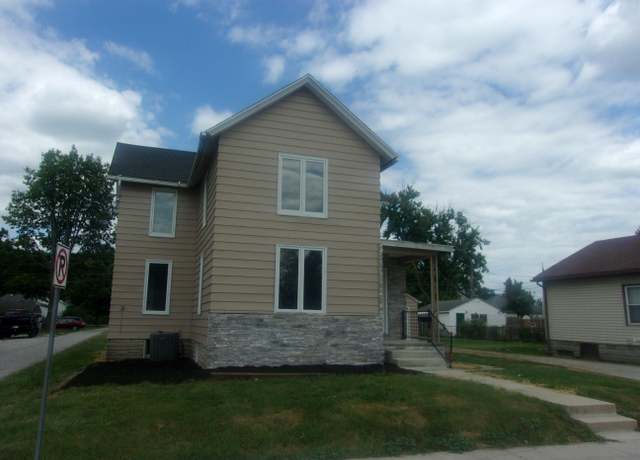 Property at 527 South St, New Haven, IN 46774, 3 beds, 2 baths