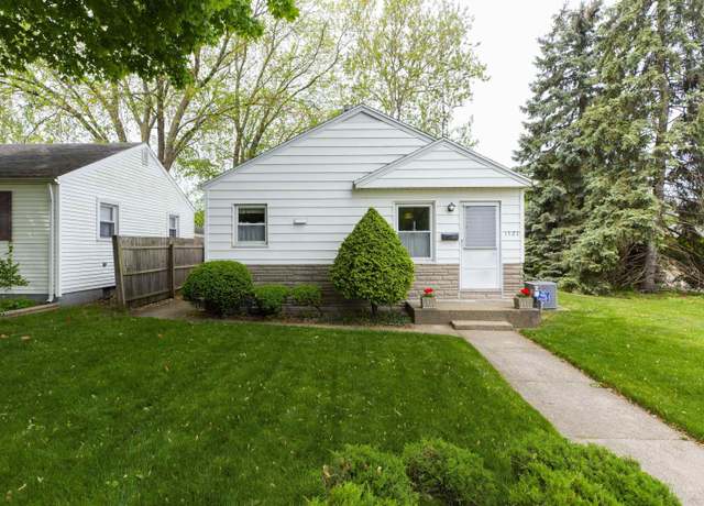 Property at 1521 N Wellington St, South Bend, IN 46628, 3 beds, 1 bath