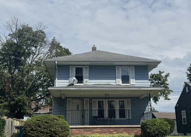 Property at 1036 E 3rd St, Mishawaka, IN 46544, 3 beds, 1.5 baths