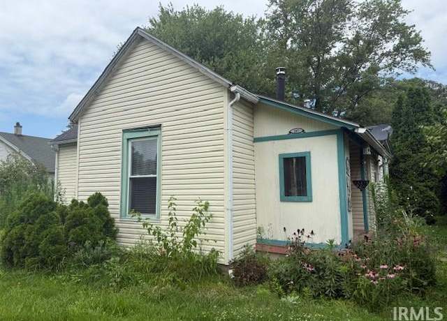 Property at 105 N Carter St, Colfax, IN 46035, 3 beds, 1 bath