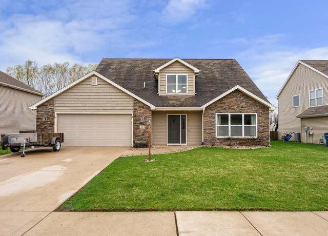 Property at 8611 Springberry Dr, Fort Wayne, IN 46818, 4 beds, 2.5 baths