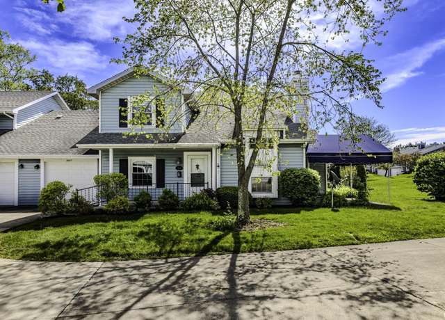 Property at 3807 N Lakeside Dr, Muncie, IN 47304, 2 beds, 2 baths