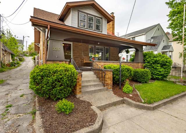 Property at 326 W Park Dr, Huntington, IN 46750, 3 beds, 2.5 baths