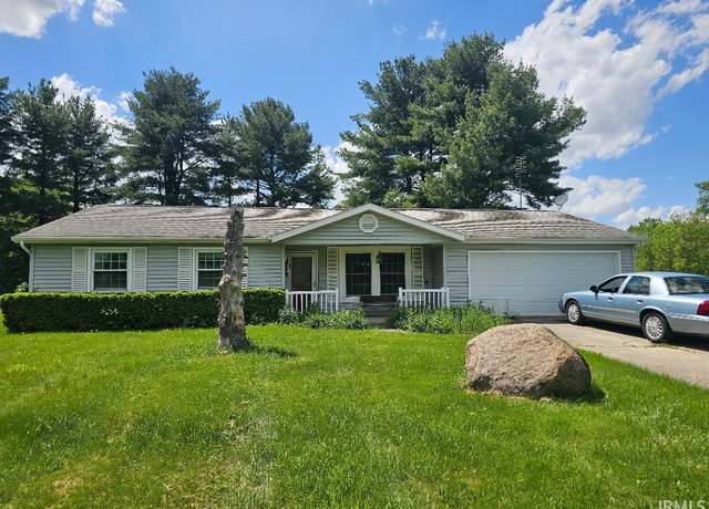 Property at 5924 S 300 E 57 Rd, Churubusco, IN 46723, 3 beds, 2 baths