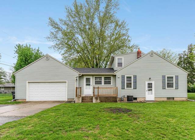Property at 4932 Fernwood Ave, Fort Wayne, IN 46809, 3 beds, 2 baths