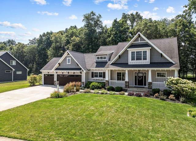 Property at 5962 Deer Hollow Rd, Auburn, IN 46706, 5 beds, 3.5 baths