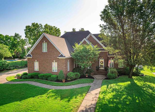 Property at 504 Sandalwood Dr, Evansville, IN 47715, 4 beds, 3.5 baths