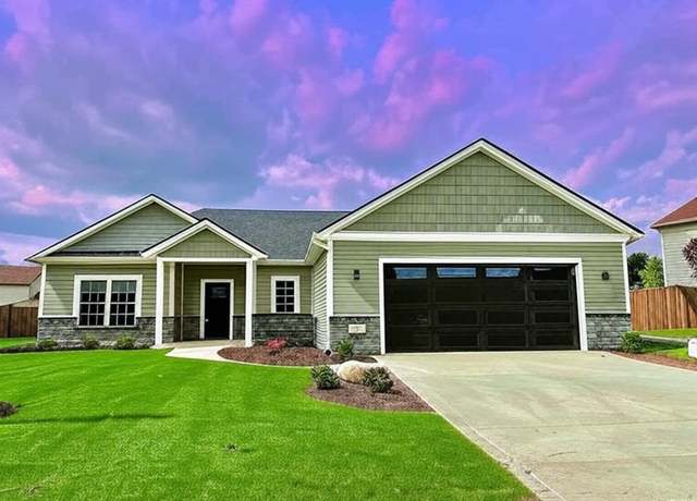 Property at 423 Westward Dr, Butler, IN 46721, 3 beds, 2 baths