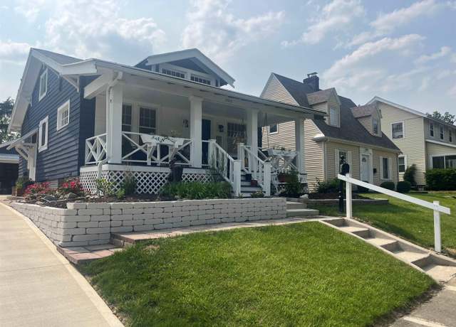 Property at 2515 Hubertus Ave, Fort Wayne, IN 46805, 2 beds, 3 baths