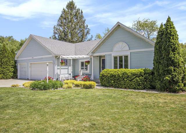 Property at 51040 Oak Lined Dr, Granger, IN 46530, 4 beds, 3 baths
