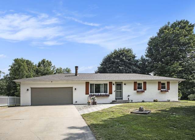 Property at 20510 Osborne Rd, Lakeville, IN 46561, 3 beds, 2.5 baths