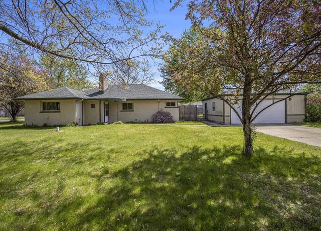 Property at 56410 Ferris Ave, Mishawaka, IN 46545, 3 beds, 1 bath
