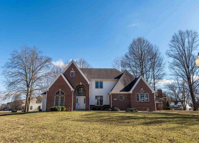 Property at 2721 Morgan Dr, Bedford, IN 47421, 4 beds, 4 baths