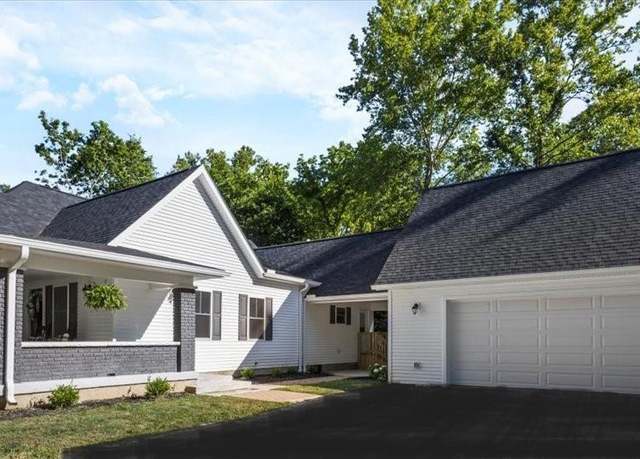 Property at 2061 Tunnelton Rd, Bedford, IN 47421, 3 beds, 2.5 baths