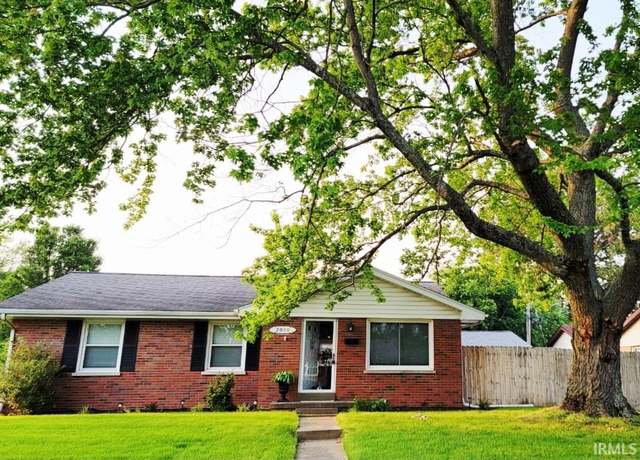 Property at 2900 Graham Ave, Evansville, IN 47714, 3 beds, 1 bath