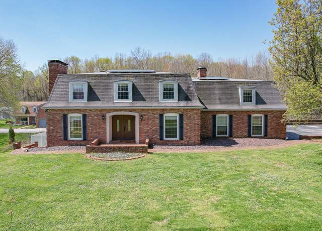 Property at 1730 Orchard Rd, Evansville, IN 47720, 5 beds, 4.5 baths