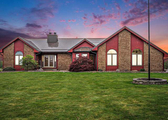 Property at 938 County Road 28, Corunna, IN 46730, 4 beds, 3 baths