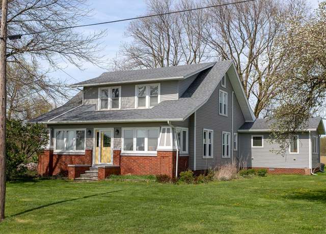 Property at 2499 County Rd 61a, Butler, IN 46721, 4 beds, 1 bath