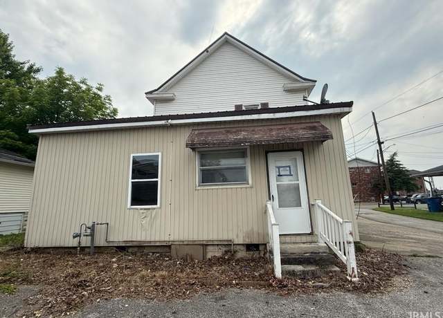 Property at 1814 Washington Ave, Bedford, IN 47421, 5 beds, 2.5 baths