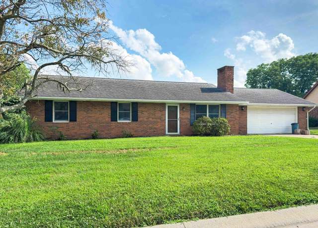 Property at 944 Hochgesang Ave, Jasper, IN 47546, 3 beds, 1.5 baths