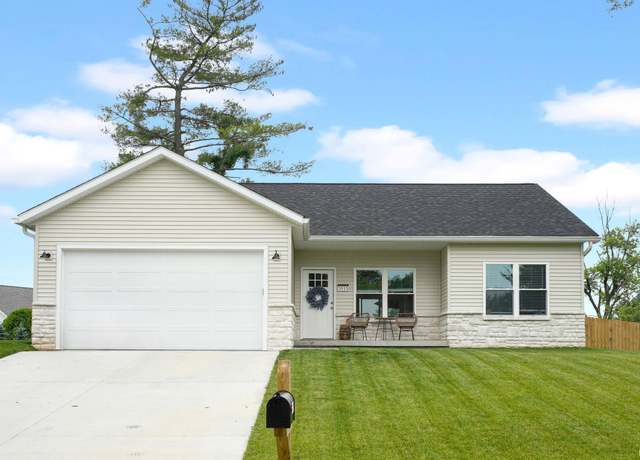 Property at 3815 W Raintree Dr, Bloomington, IN 47404, 3 beds, 2 baths