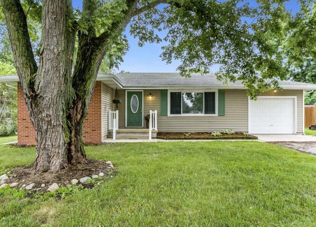 Property at 526 E Hanna St St, Columbia City, IN 46725, 3 beds, 1 bath