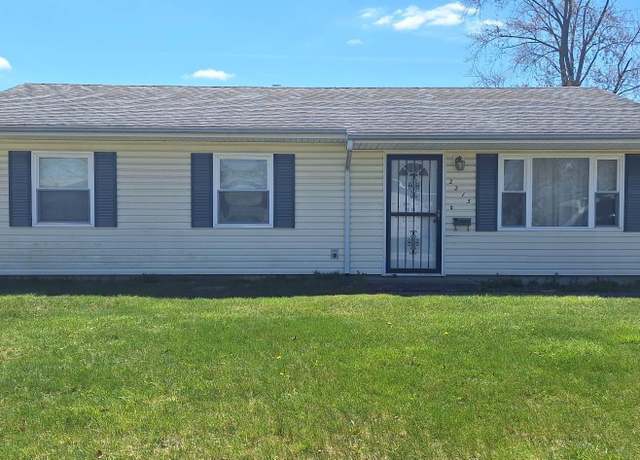 Property at 2215 Saint Louis Ave, Fort Wayne, IN 46819, 3 beds, 1 bath