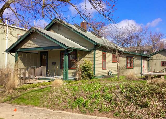 Property at 103 E 15th St, Bloomington, IN 47408, 2 beds, 1 bath