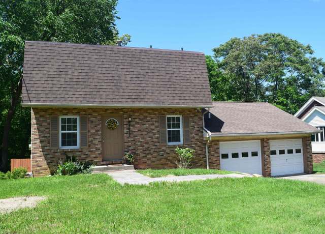 Property at 4512 Stringtown Rd, Evansville, IN 47711, 3 beds, 1.5 baths