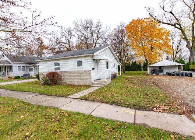 Property at 706 N Main St, Nappanee, IN 46550, 2 beds, 1 bath
