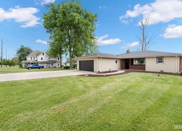 Property at 707 E Alto Rd, Kokomo, IN 46902, 3 beds, 2 baths