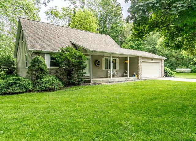 Property at 9246 Fritz Rd, Fort Wayne, IN 46818, 3 beds, 2 baths