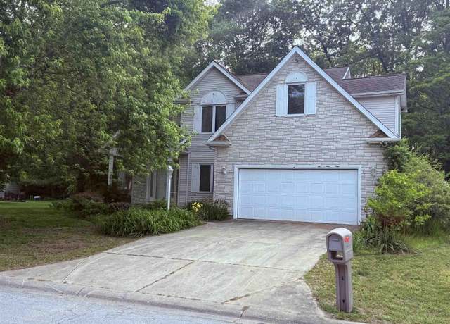 Property at 53172 Bracken Fern Dr, South Bend, IN 46637, 3 beds, 2.5 baths