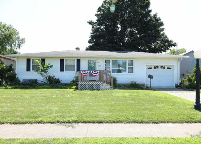 Property at 1139 Rochester Blvd, Rochester, IN 46975, 3 beds, 1 bath