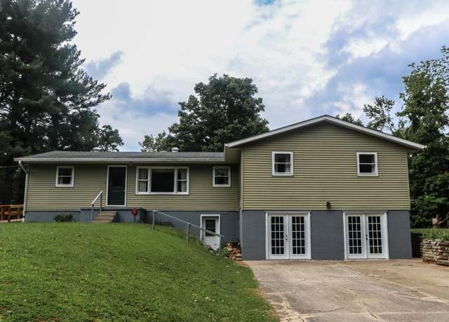 Property at 6715 E Gross Ln, Bloomington, IN 47401, 3 beds, 3 baths
