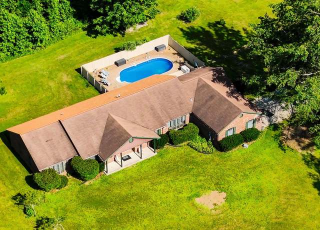 Property at 544 S Pelzer Rd, Boonville, IN 47601, 4 beds, 3 baths