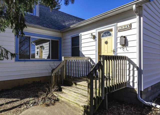 Property at 1028 S Henderson St, Bloomington, IN 47401, 3 beds, 2 baths
