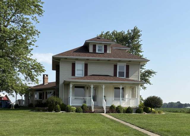 Property at 2296 W 800 Rd N, North Manchester, IN 46962, 4 beds, 2.5 baths