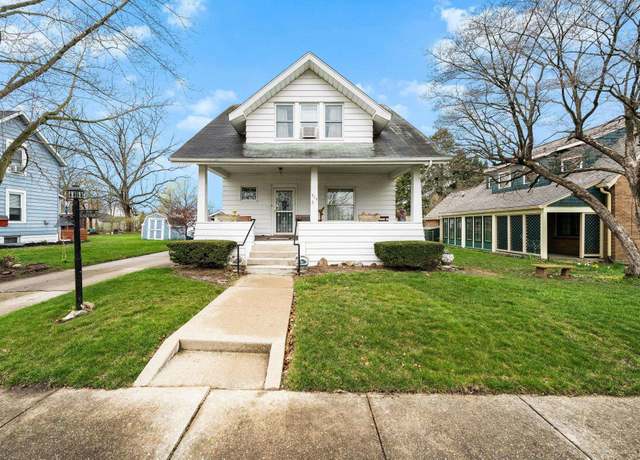 Property at 215 Alfred St, Elkhart, IN 46516, 2 beds, 1.5 baths